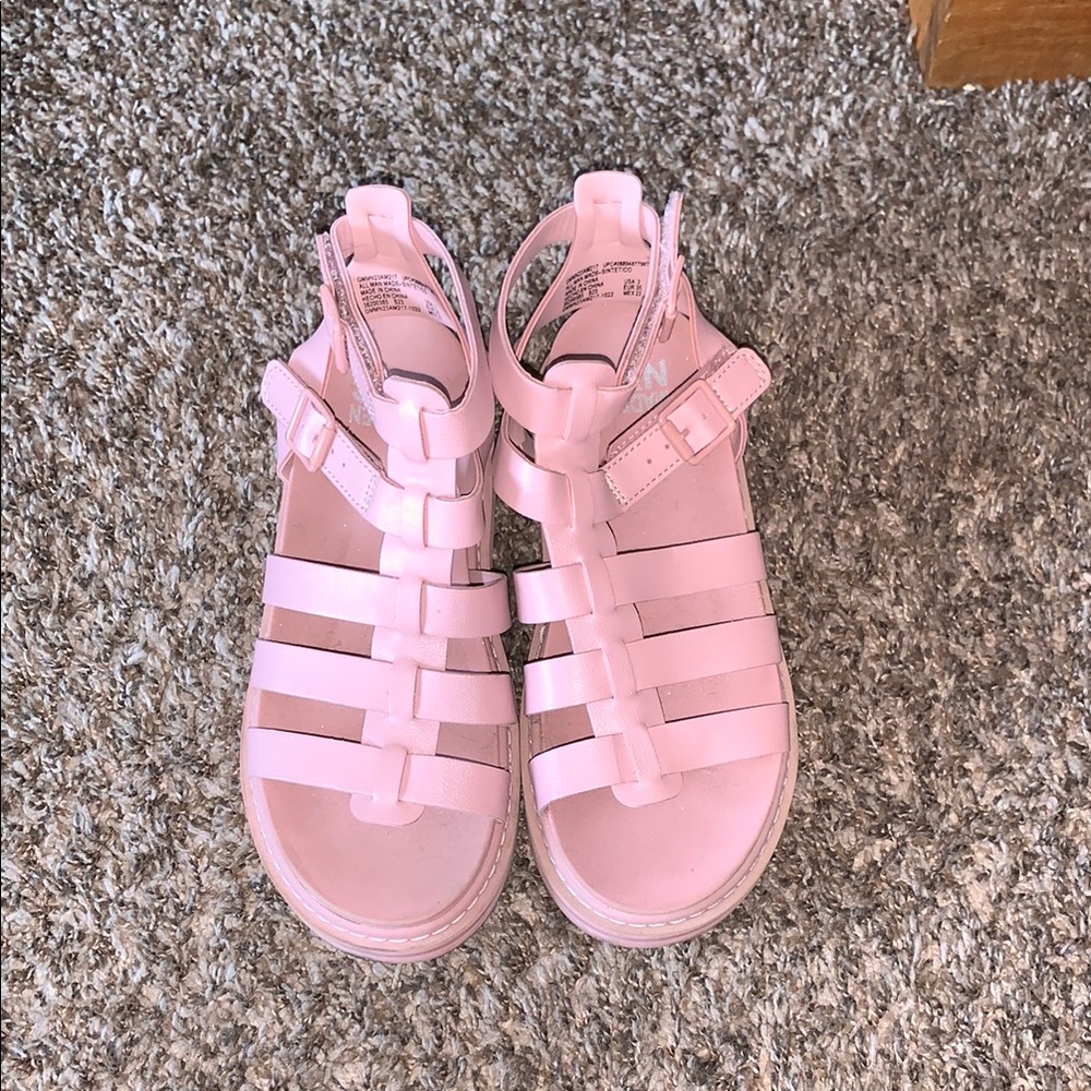 Youth Girls MADDEN NYC Soft Pink Strappy Sandals Size 3